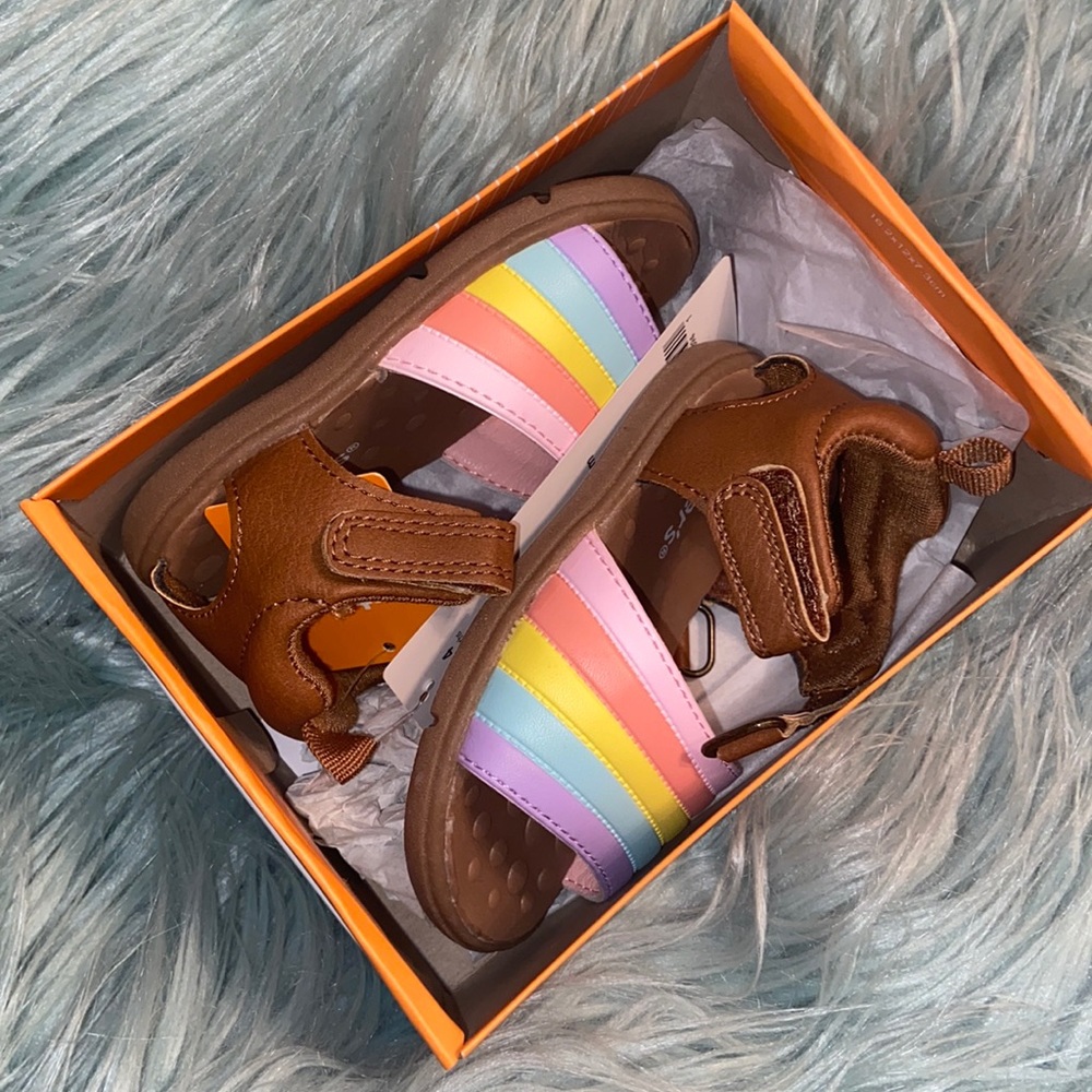 Carter’s Harlee Rainbow Sandals